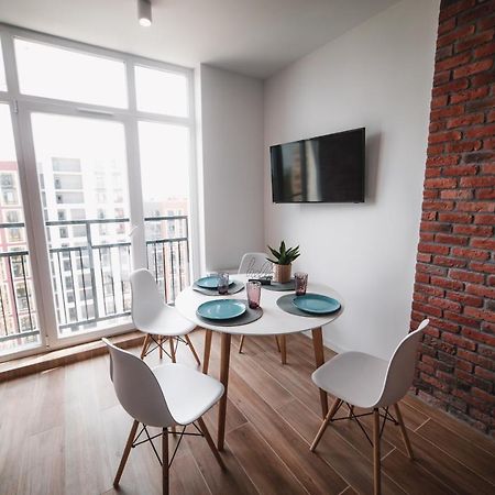 Kostjukowski Apartments Shevchenka 60 Львів Екстер'єр фото